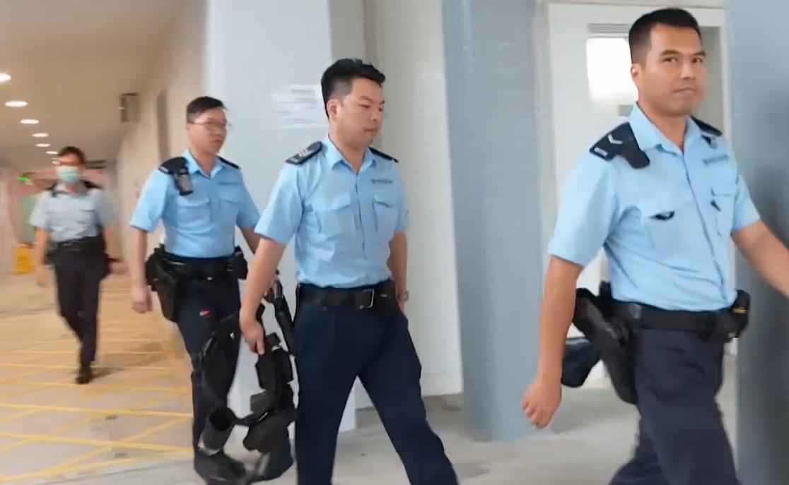 北區醫院急症室男子企圖搶槍被制服　兩警受傷