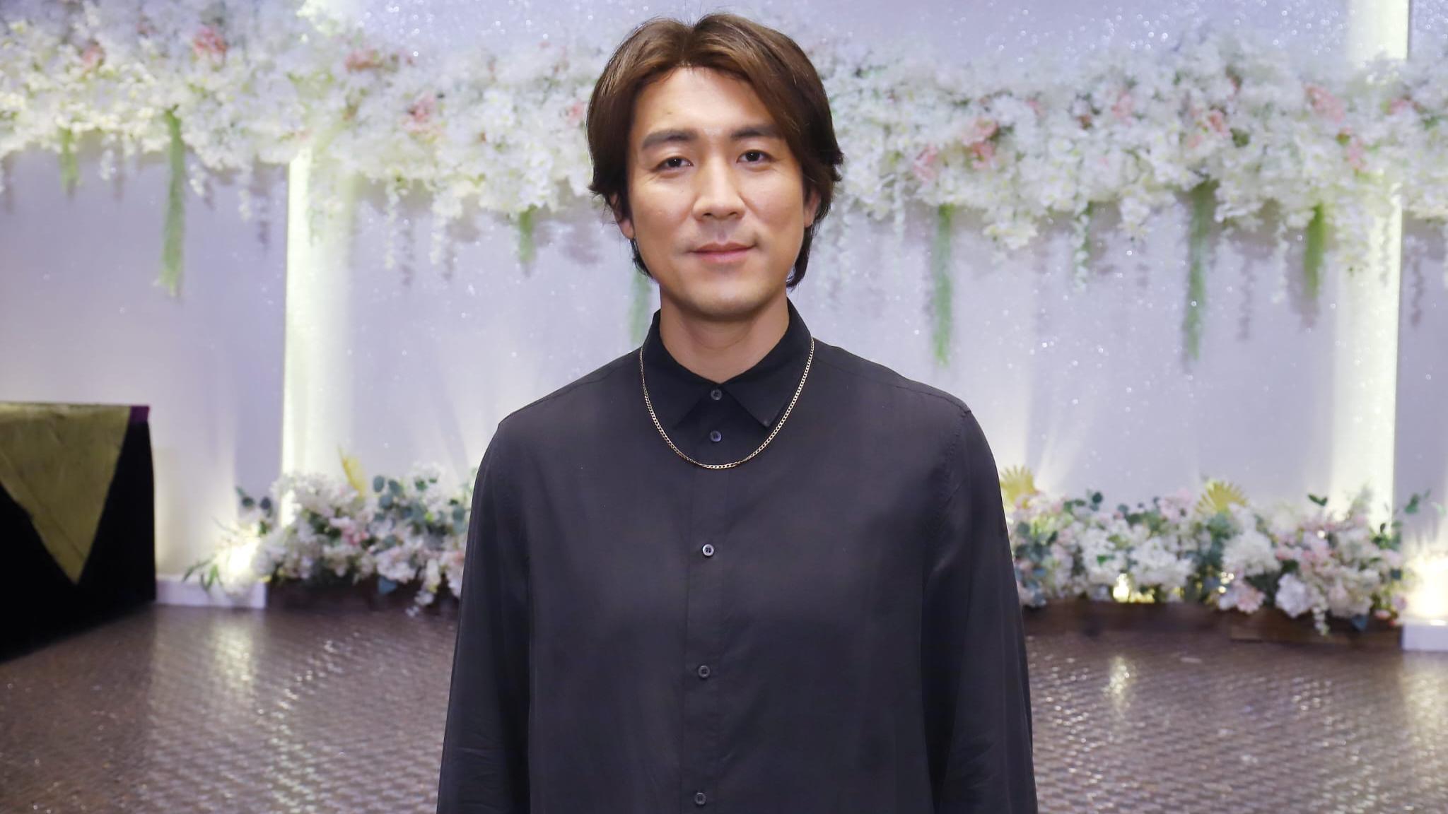 譚俊彥拍攝工作排至明年 差啲忘記跟狄龍慶祝父親節