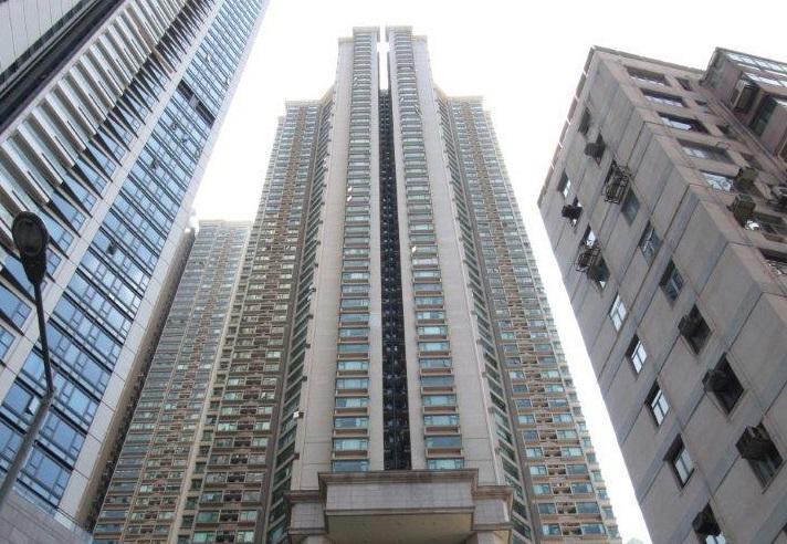 西半山雍景臺套三房山景戶，最新以4.3萬元租出，呎租近41元。