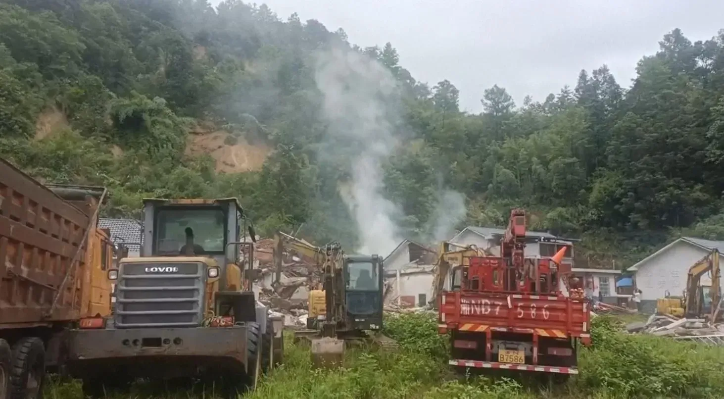 湖南暴雨引發土石流毁4屋　兩户共8人遭活埋