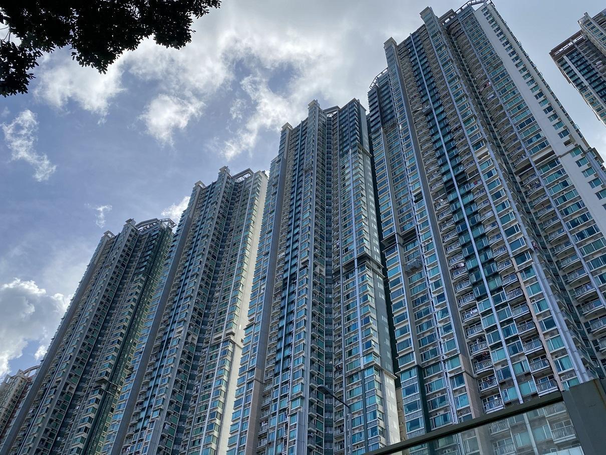 大圍名城錄本月首宗二手成交為蝕讓個案，2期盛薈套四房山景戶，兩年跌價190萬元。