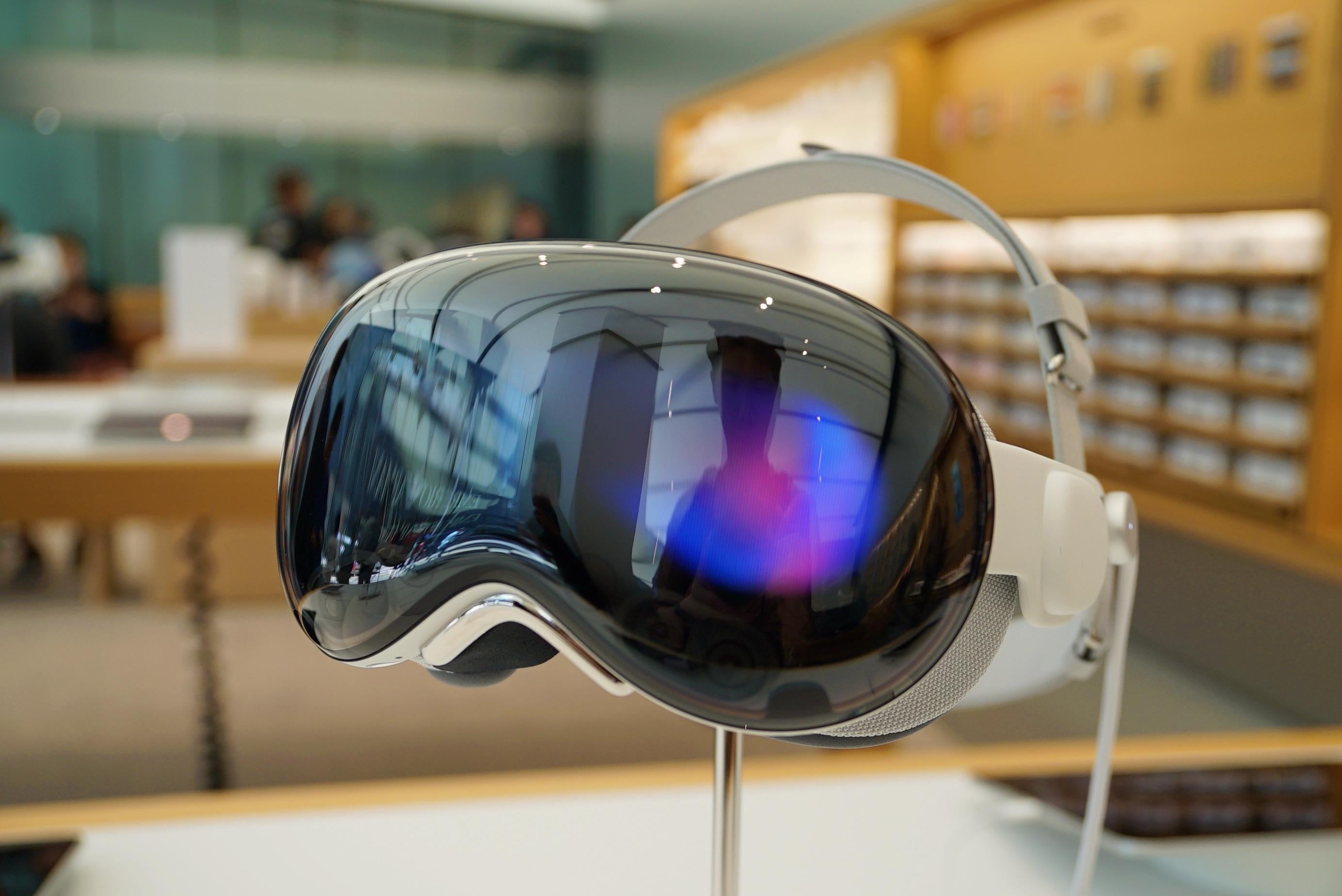 Vision Pro正式香港開售　實試30分鐘免費體驗、4個使用貼士