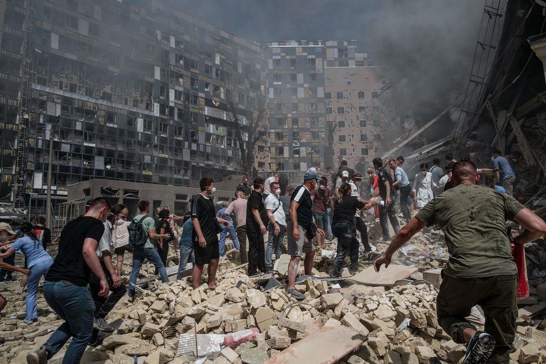 烏克蘭多地遭俄軍導彈襲擊逾30死，澤連斯基揚言報復。(X)