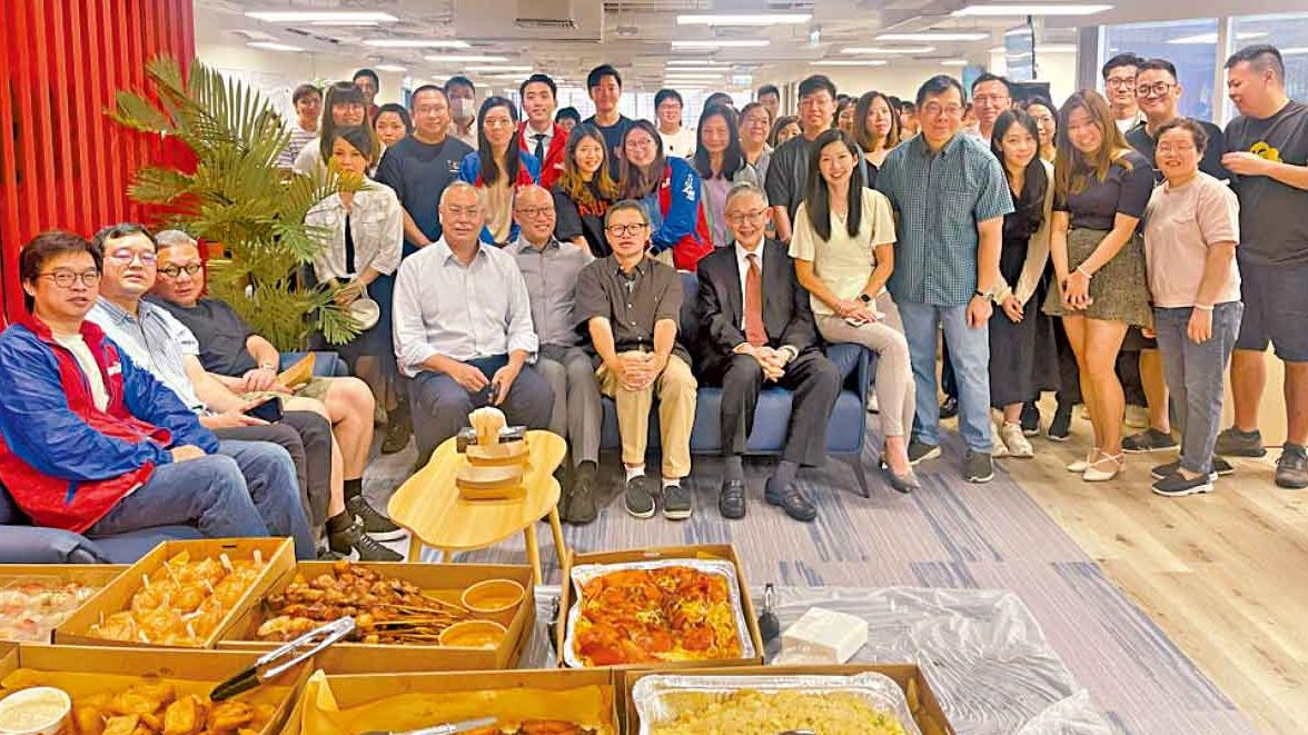 am730報慶 施老闆強調繼續辦好am730增加在社會上的影響力