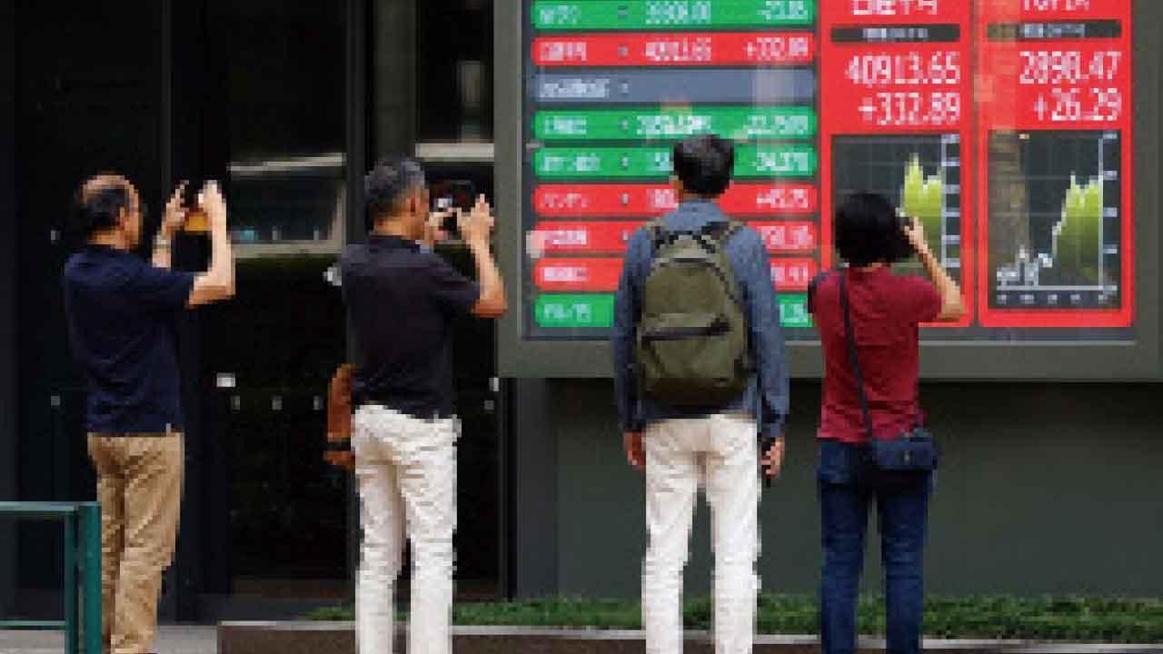 東證100指數 跑贏其他日本市場指數