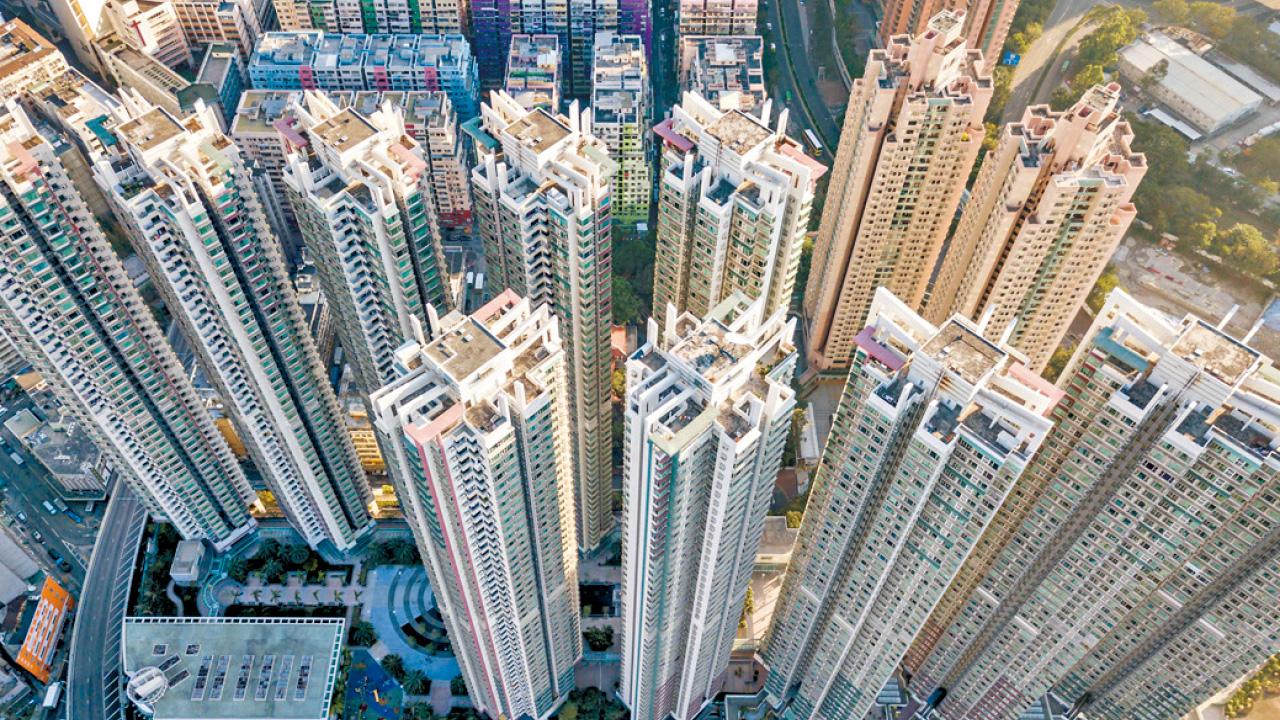 賺幅大減｜撤辣後高位入市者急止蝕 私樓上半年31%蝕讓 16年高