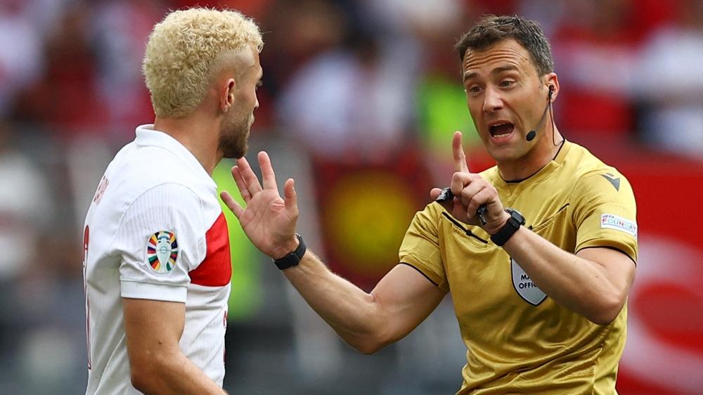 德國球證施華耶早年曾涉操控賽果。(路透社)