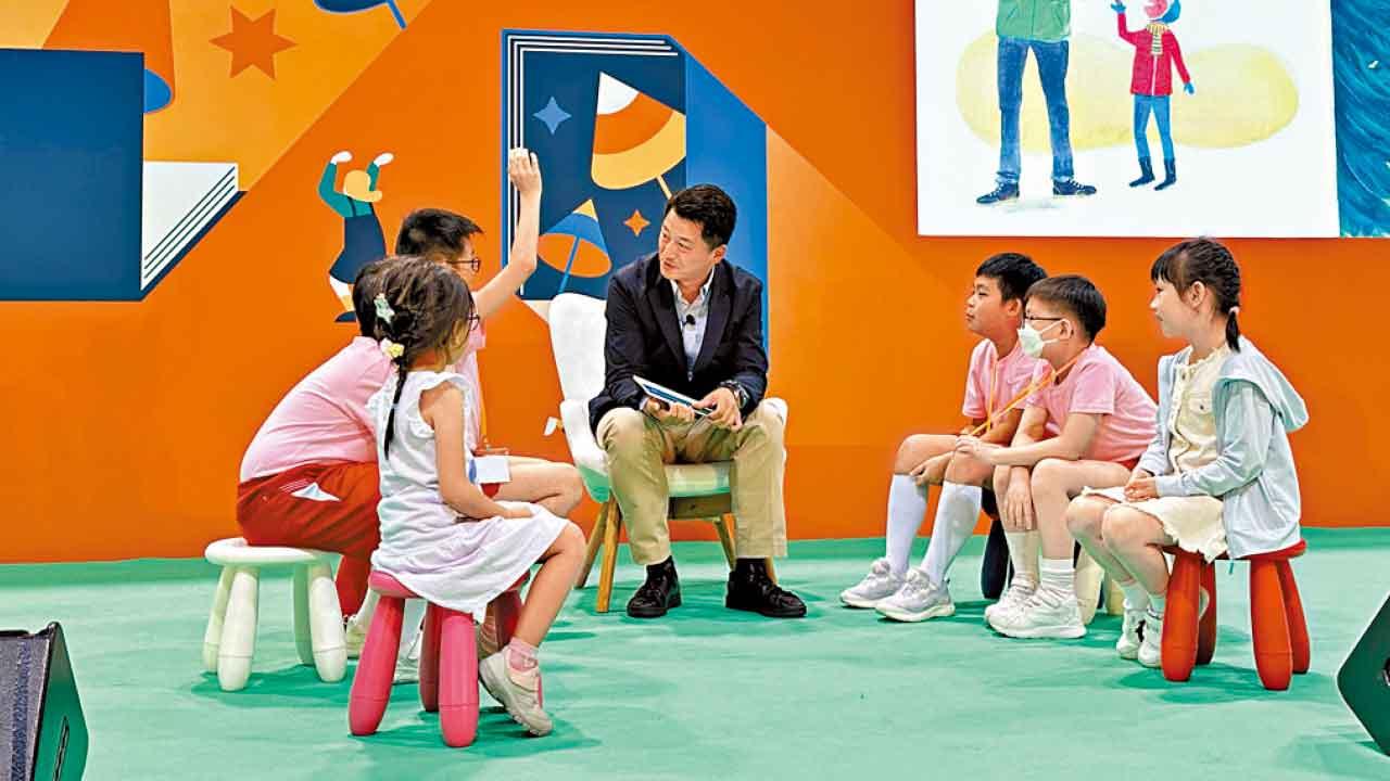 書展名人講故事 昂坪360董沛銓分享樹木保育