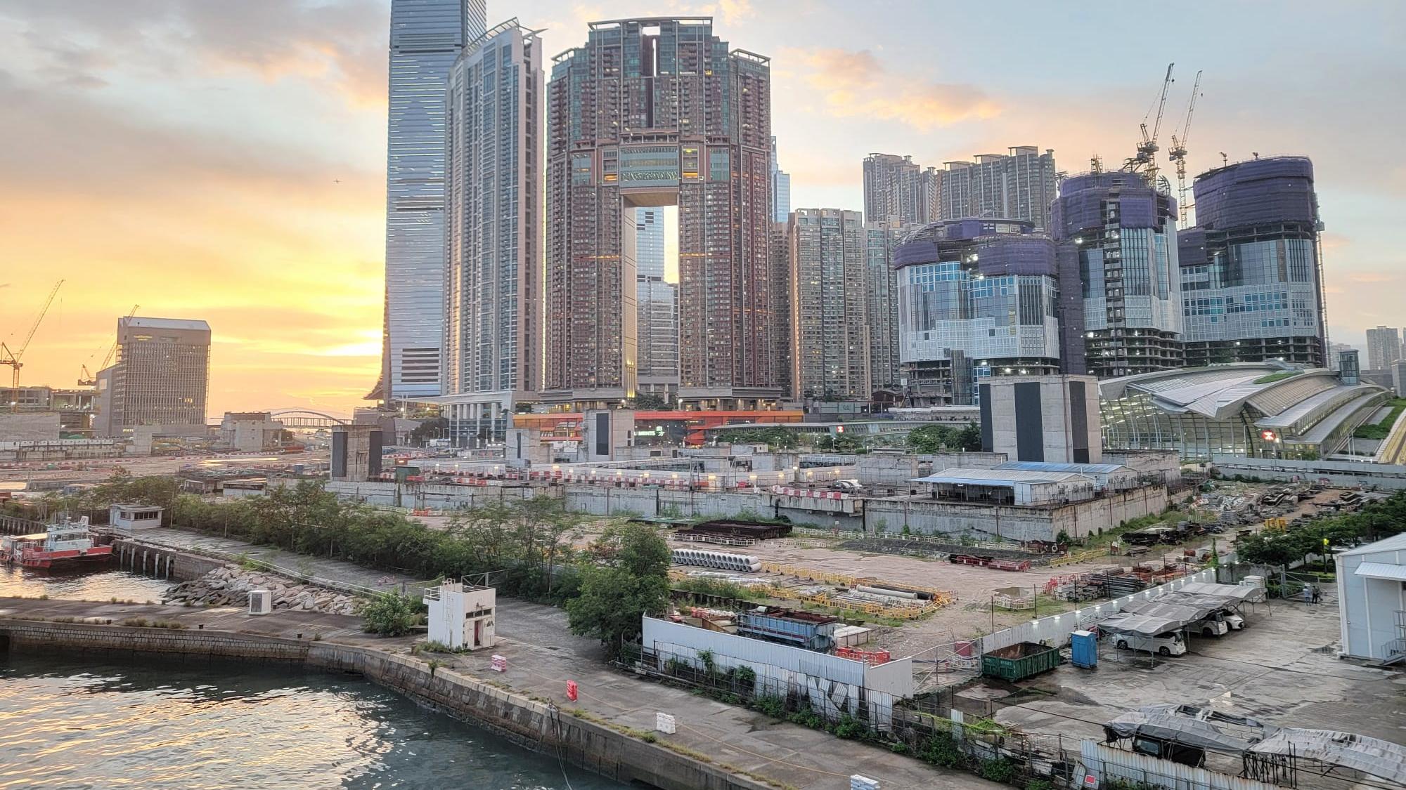 政府允許西九出售住宅發展項目。(鍾式明攝)