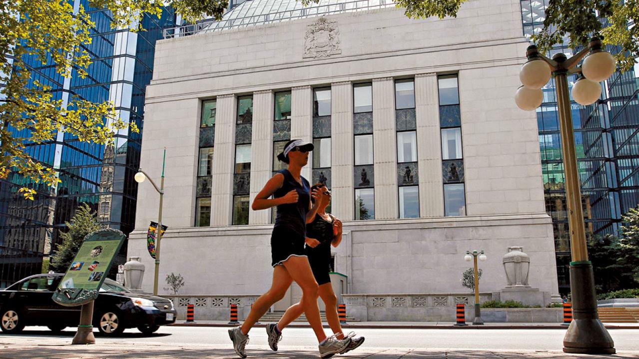 經濟下行壓力大 加拿大搶先減息