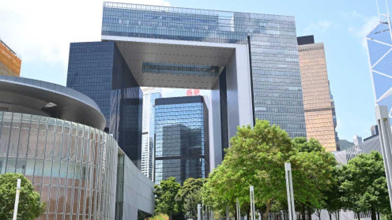 政府本財政年度首三個月錄得赤字1200億元