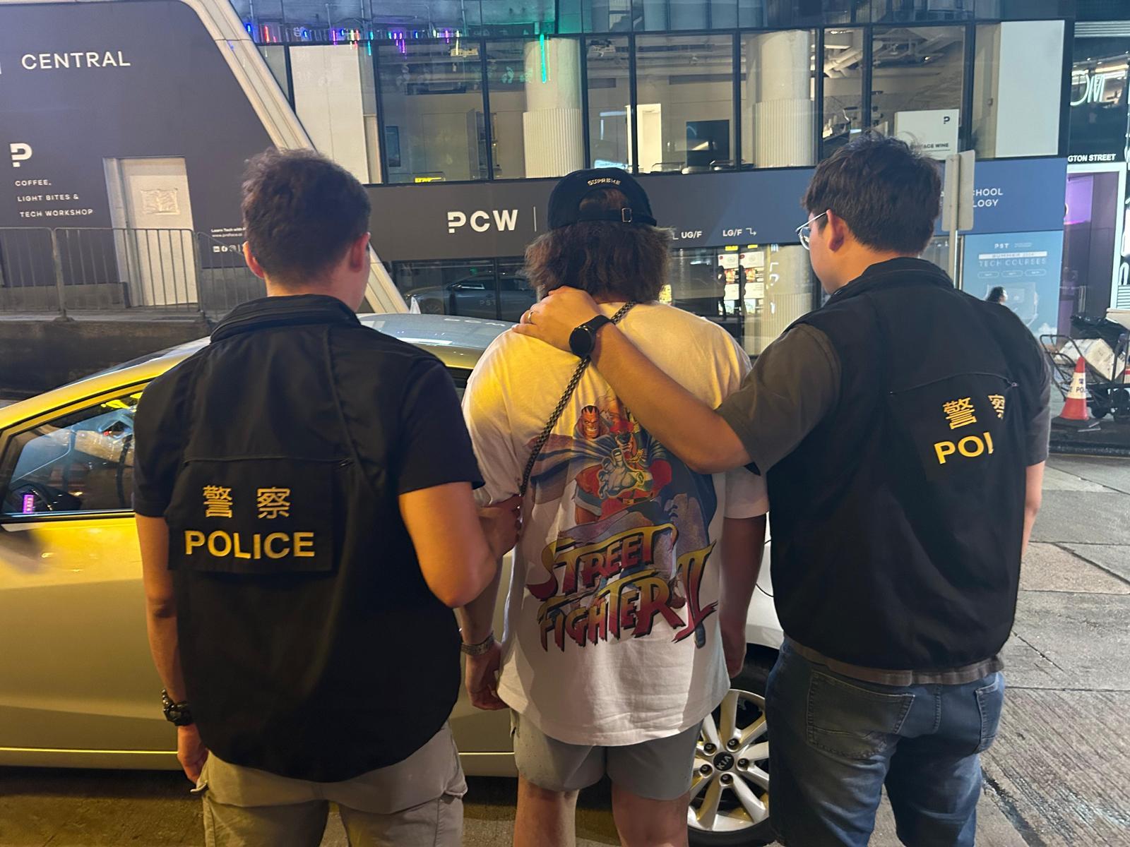 警蘭桂芳截查26歲可疑男　私家車檢市值逾22萬大麻草大麻油