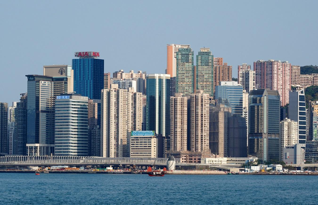 樓市進暑期模式 租賃暢旺買家審慎