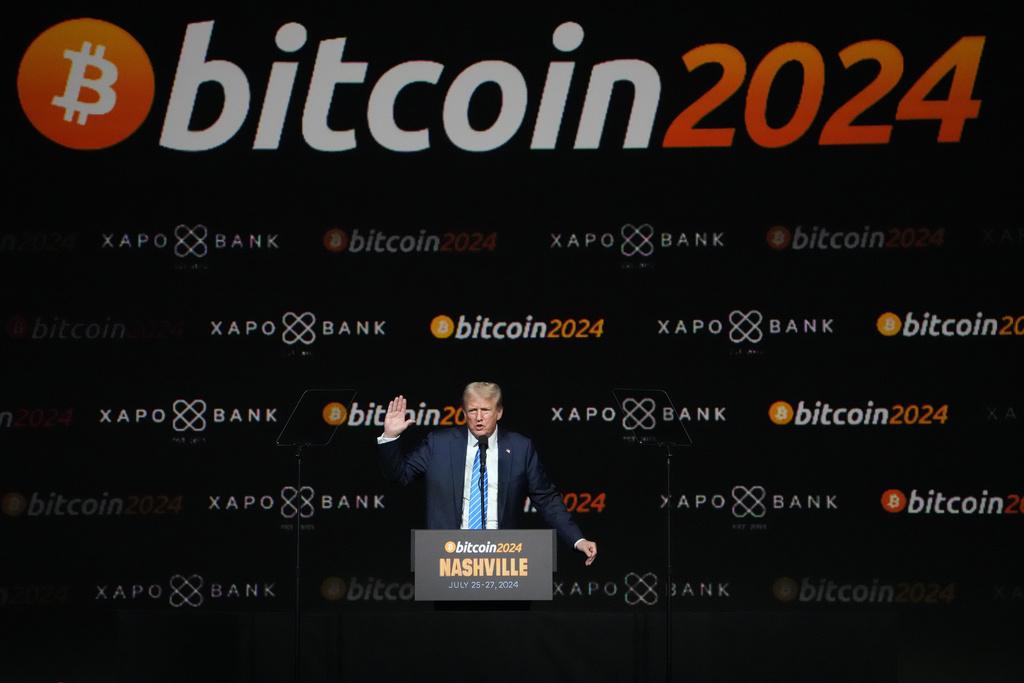 特朗普周六出席在田納西州舉行的比特幣大會。(美聯社)