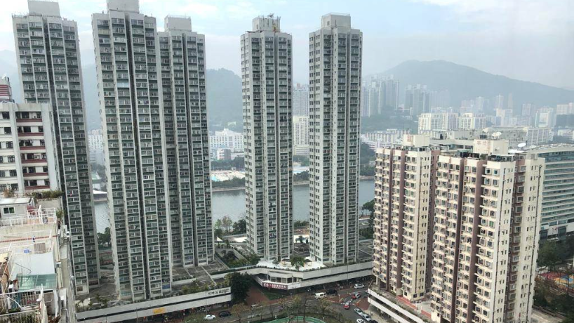 為方便上學 兩內地生1.25萬合租沙田翠華花園兩房｜二手樓租賃