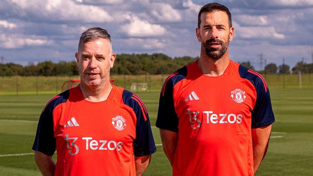 曼聯公布前射手的雲尼斯達萊與夏基出任球隊助教。(網上圖片)