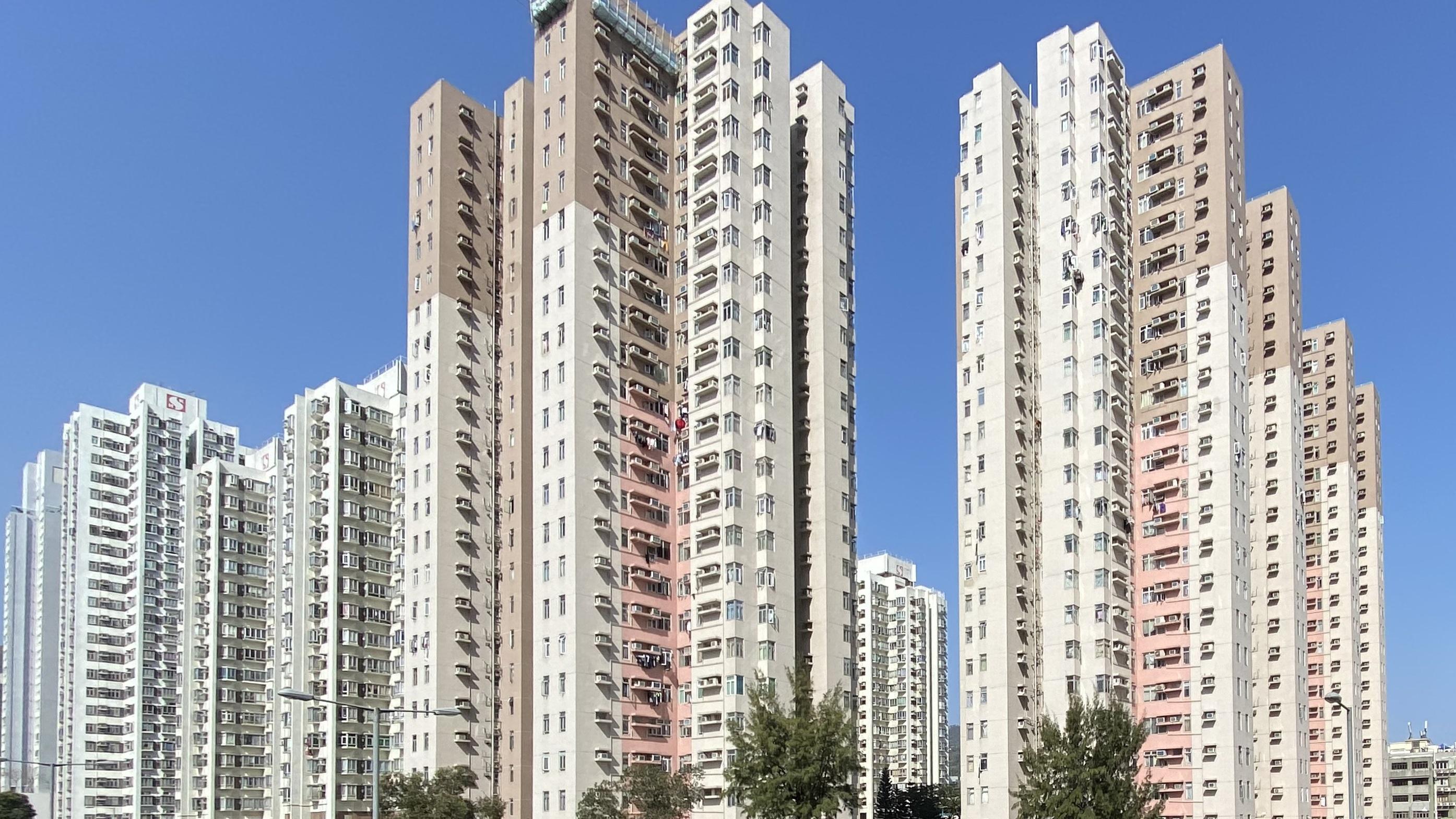 位於港鐵大圍站旁的居屋富嘉花園，最新錄自由市場兩房戶蝕讓成交。