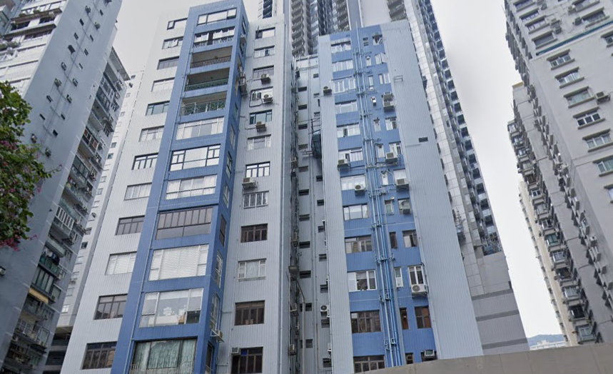 跑馬地山光道單幢物業紀雲峰，新近獲以外籍家庭客以7.25萬元，承租一伙三房雙套山景戶。