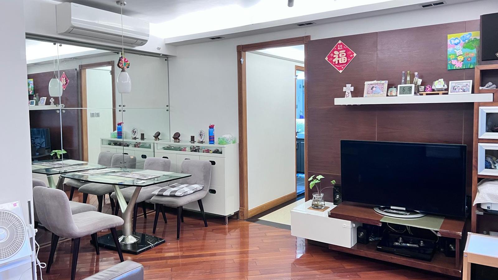 長方形大廳，十分實用易擺位，整體裝修新淨雅緻。(代理提供)