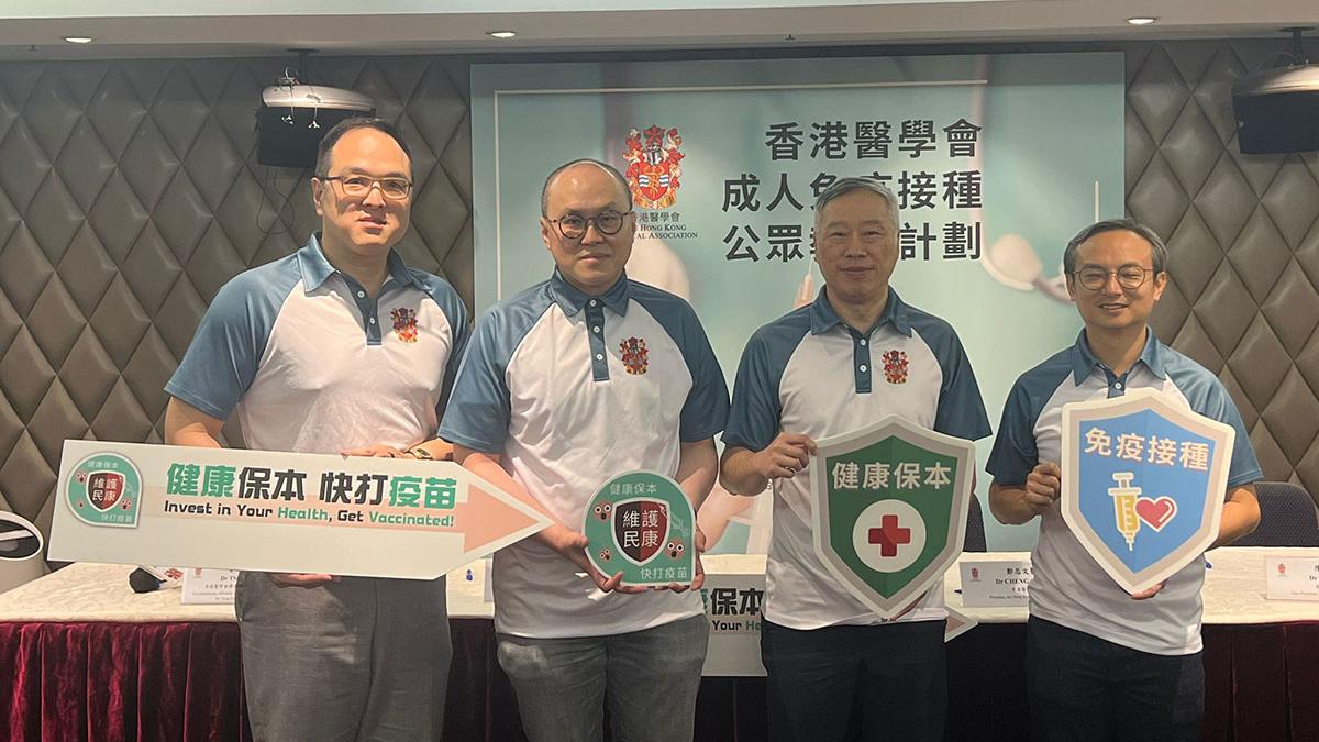 鄭志文(右二)理解市民會出現接種「疫苗疲勞」。(江思嬅攝)