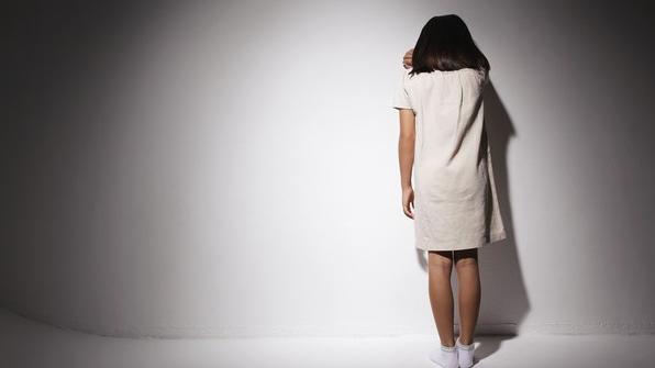 新加坡發生令人髮指的兄長輪流性侵胞妹案。示意圖，與案件無關。(互聯網)