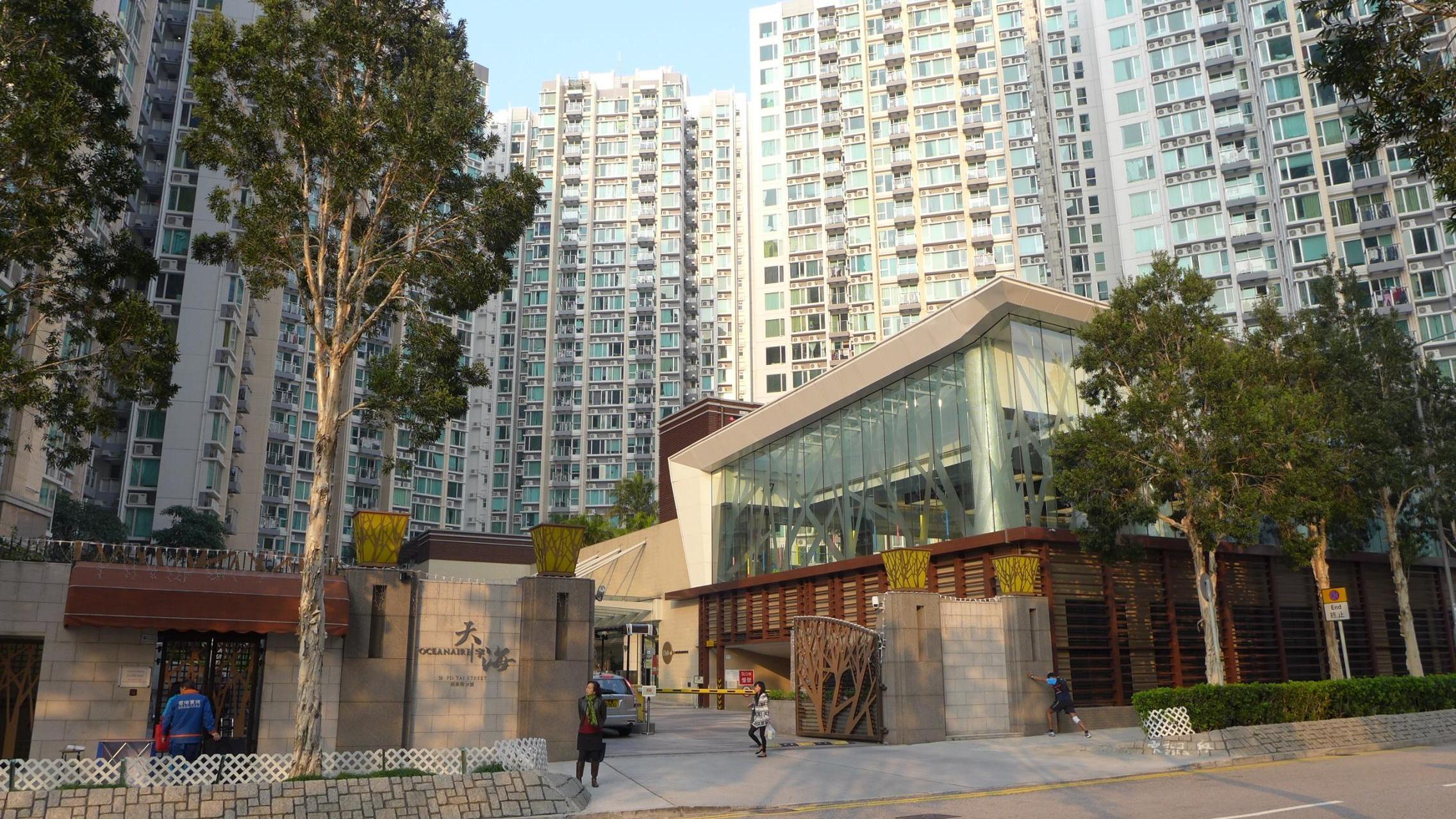 馬鞍山天宇海剛錄本月首宗二手成交，套三房戶以898萬元沽出。