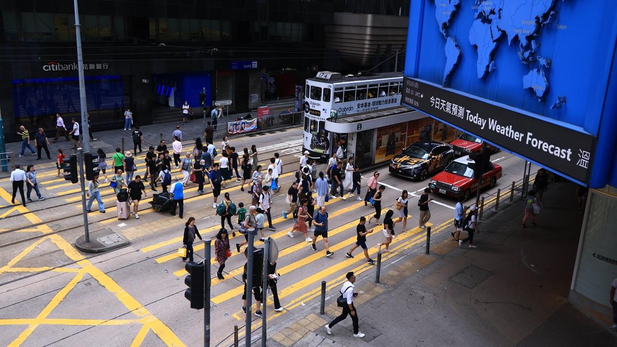 政府預計2046年本港人口將達819萬。(資料圖片／中通社)