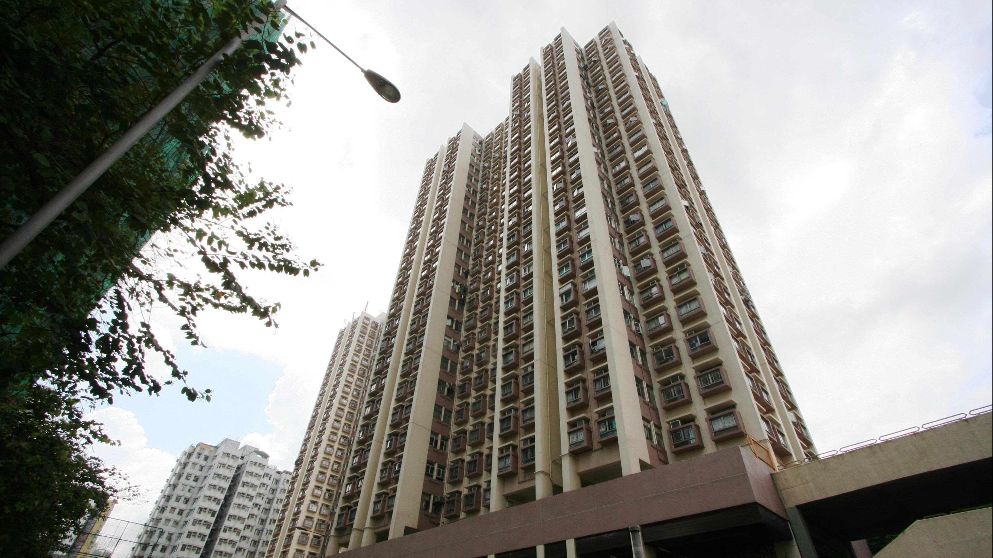 大埔翠屏花園高層一房戶，最新獲內地女生以1.05萬元承租，呎租40元。