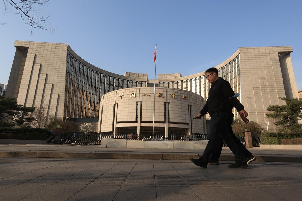 中國7月新增貸款下滑顯著超出預期，突顯出當前經濟形勢的嚴峻。(資料圖片)