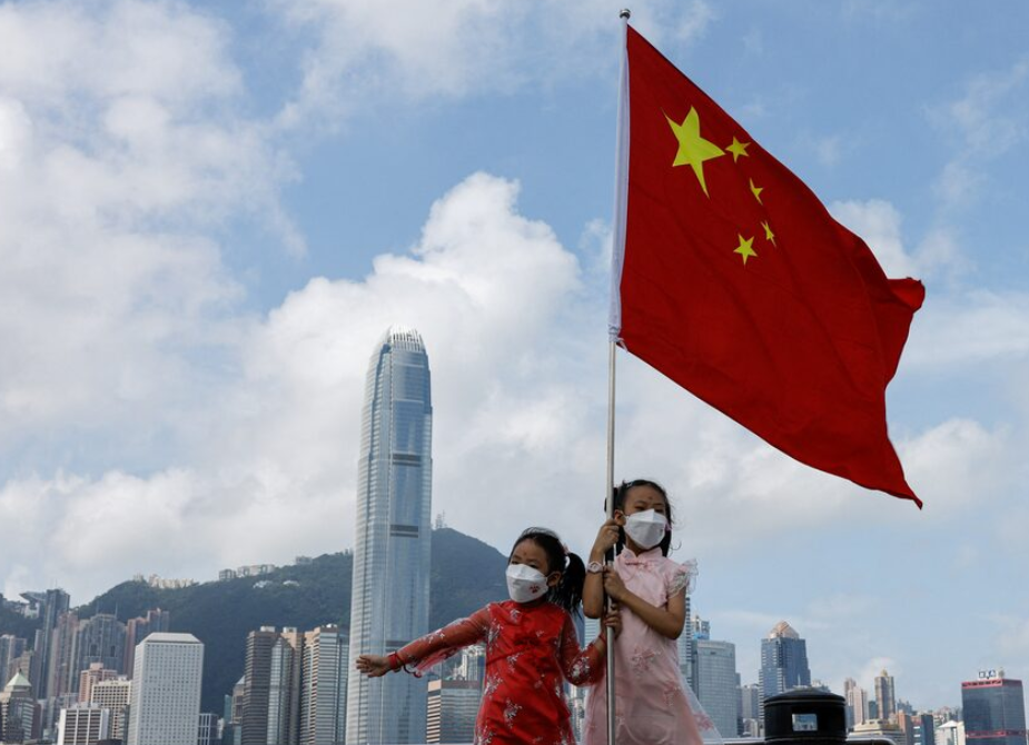 本港人口753萬人較去年底增0.1%　4.4萬單程證人士移入 (路透社資料圖片)