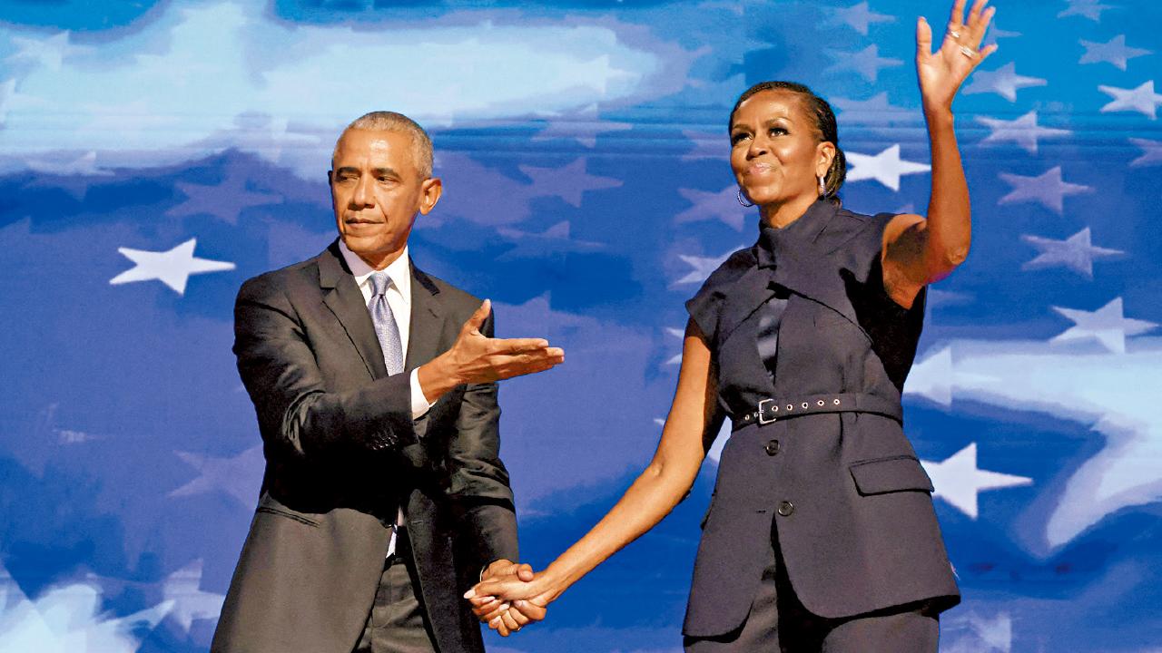 民主黨兩大「巨星」站台 奧巴馬夫婦同警告選戰激烈