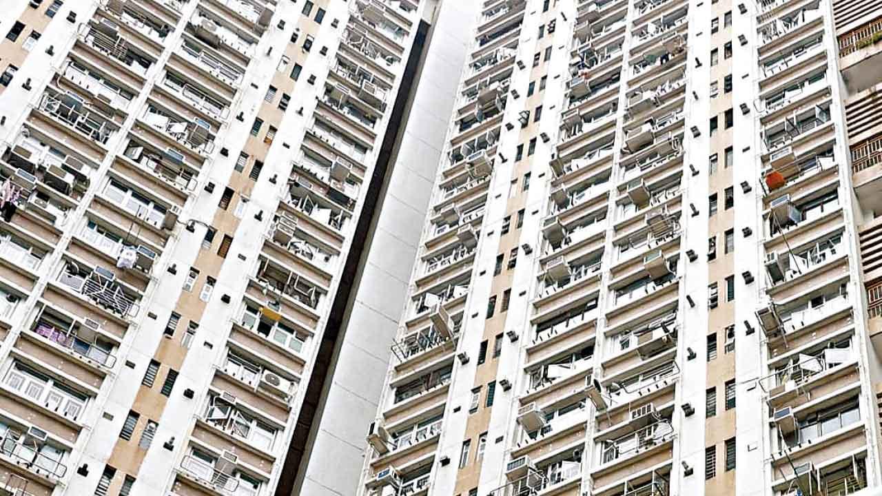 公屋平均輪候時間跌至5.5年  房委會：新公屋落成 有信心回落至4.5年達標