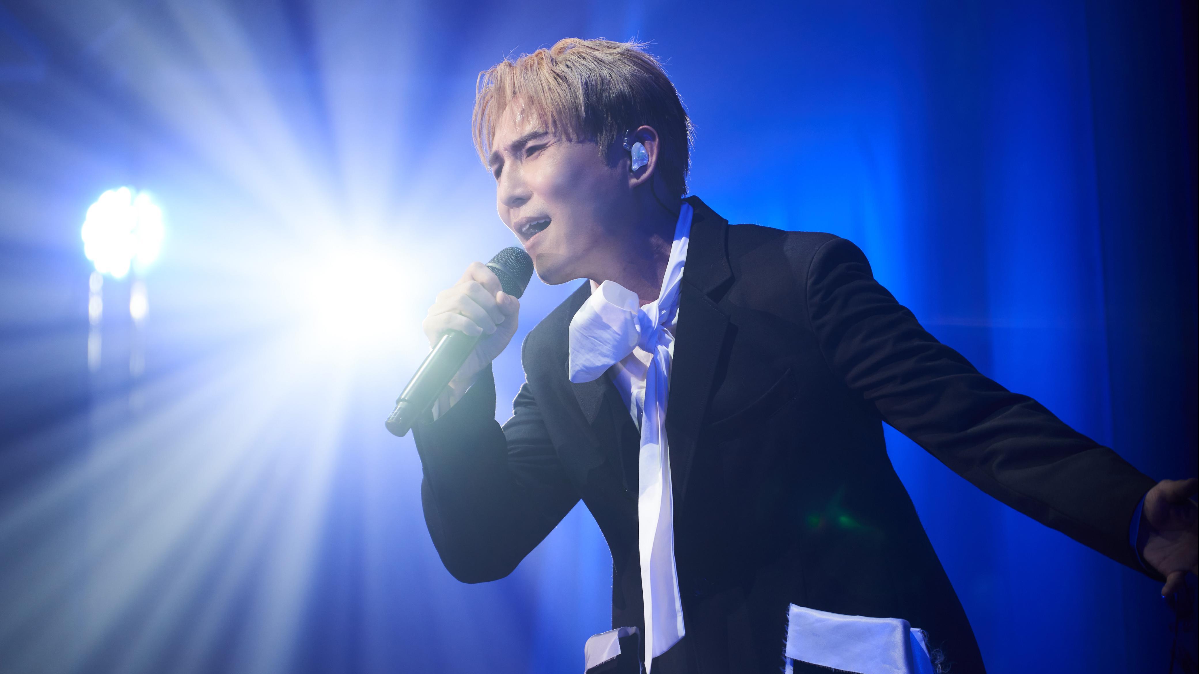 劉威煌開騷感謝太太歌迷支持 感謝《巨聲》《中年好聲音2》成就夢想