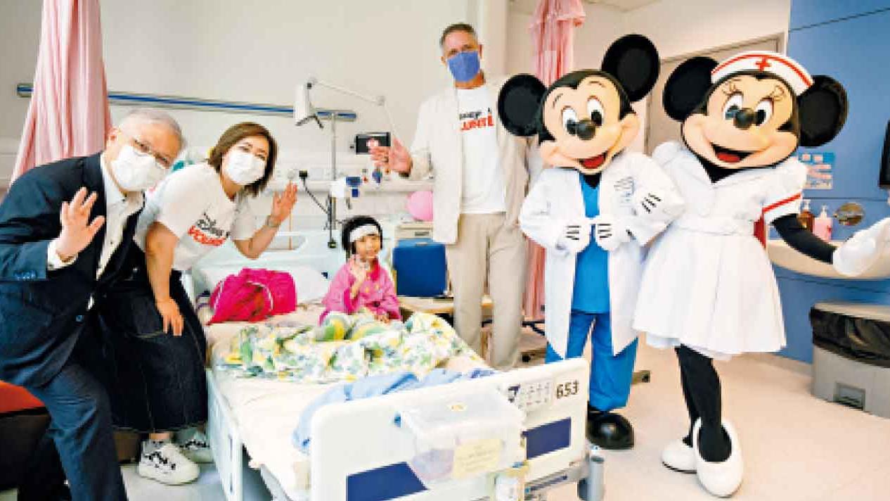 迪士尼偕兒童醫院辦嘉年華 米奇米妮到院探訪 病童倍感開心