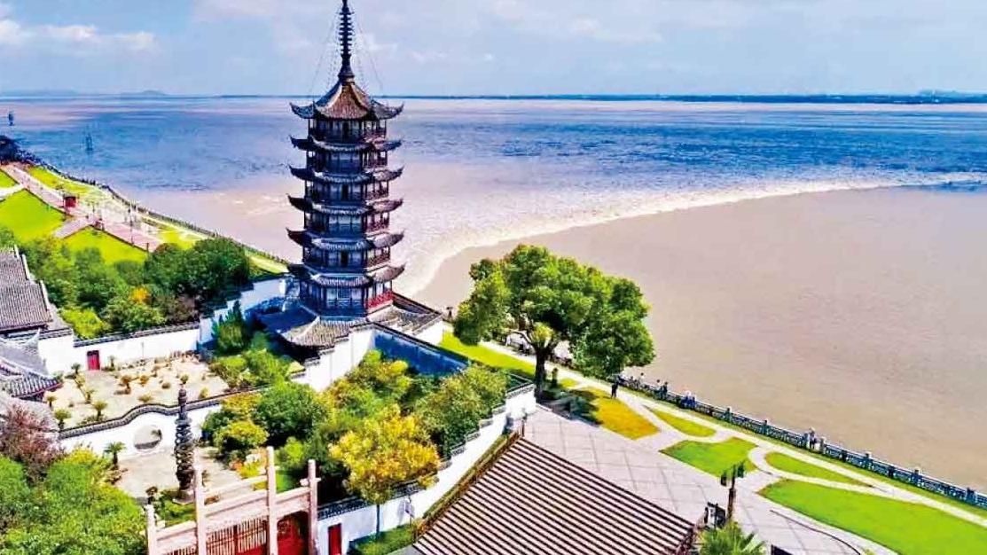 又是一年錢塘潮 新華旅遊 精心安排觀潮賞月 品嘗「蟹」意濃濃大閘蟹