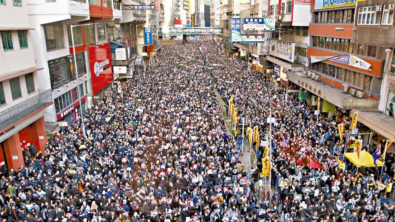 首引《反恐條例》控屠龍小隊 1人判罪成6人無罪