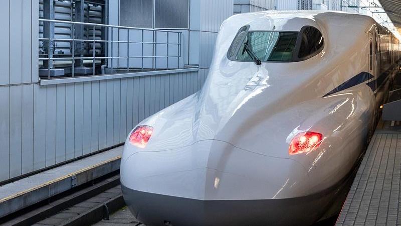 颱風珊珊吹襲日本陸空交通受阻　各地新幹線會陸續停駛（不斷更新）