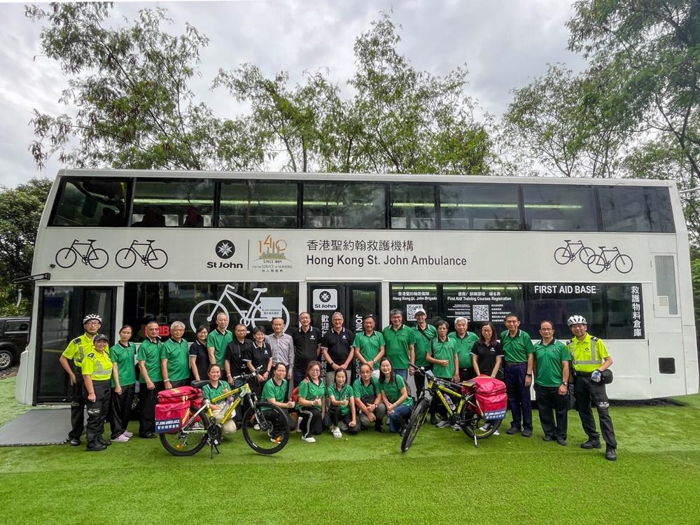 九巴捐退役巴士予聖約翰救傷隊。