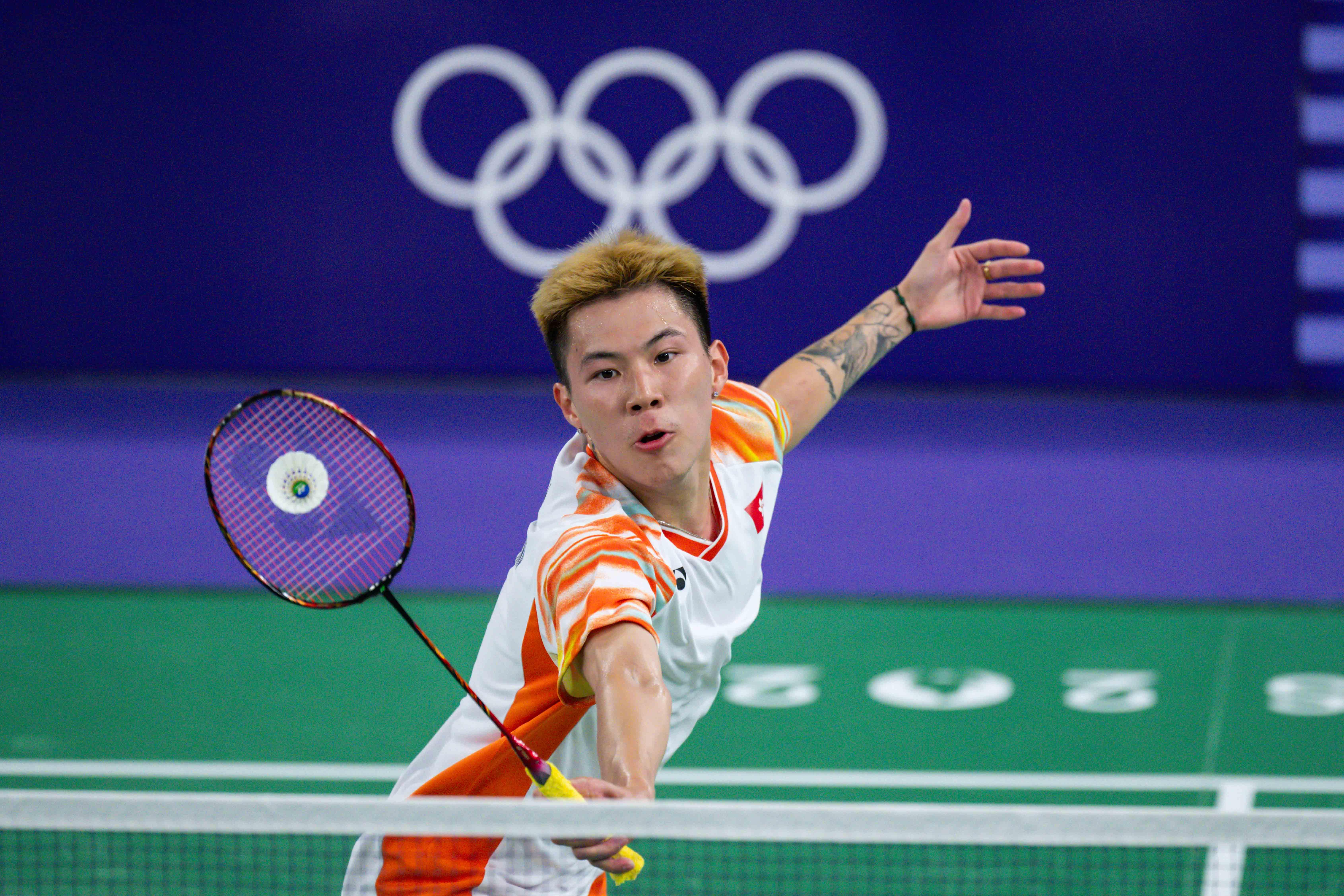 李卓耀在分組賽不敵中華台北的周天成。(相片由港協暨奧委會提供)