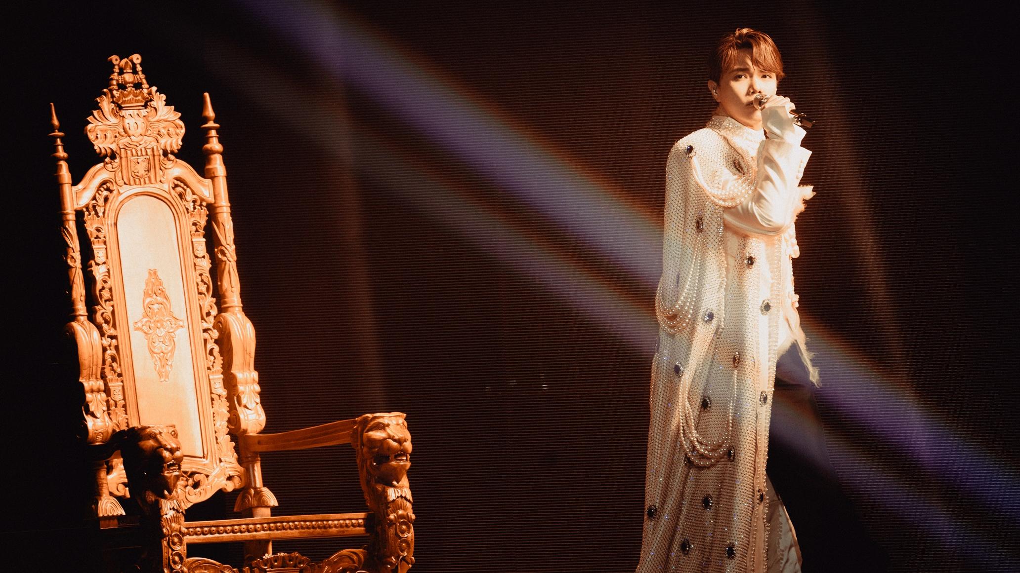 張敬軒澳門演唱會一票難求 加開3場明日公售