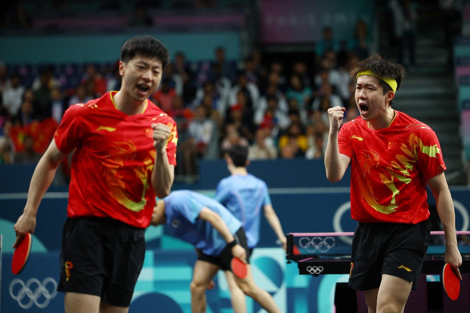乒乓球男團八強賽事，中國以場數3比0撃敗南韓。