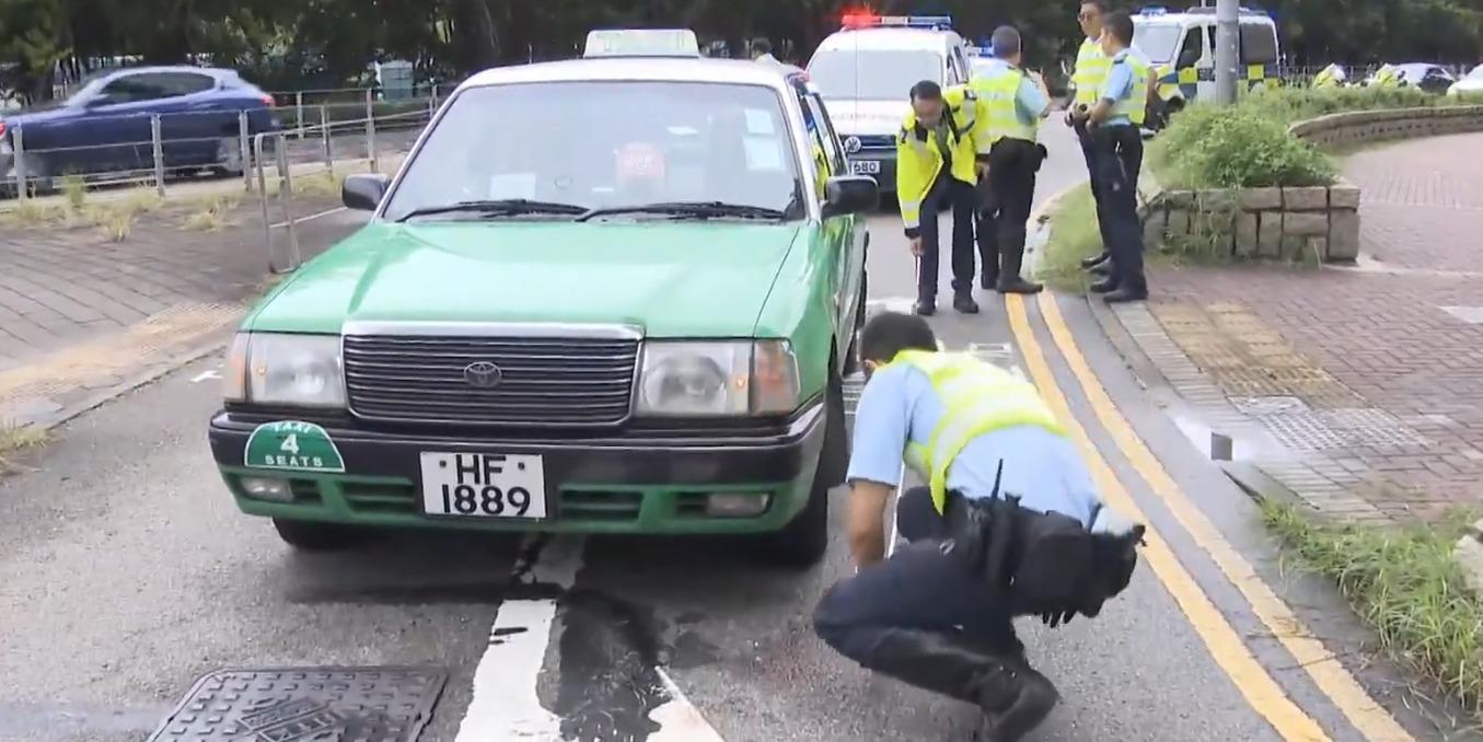 大埔一名女子遭的士撞倒，捲入車底，一度昏迷。