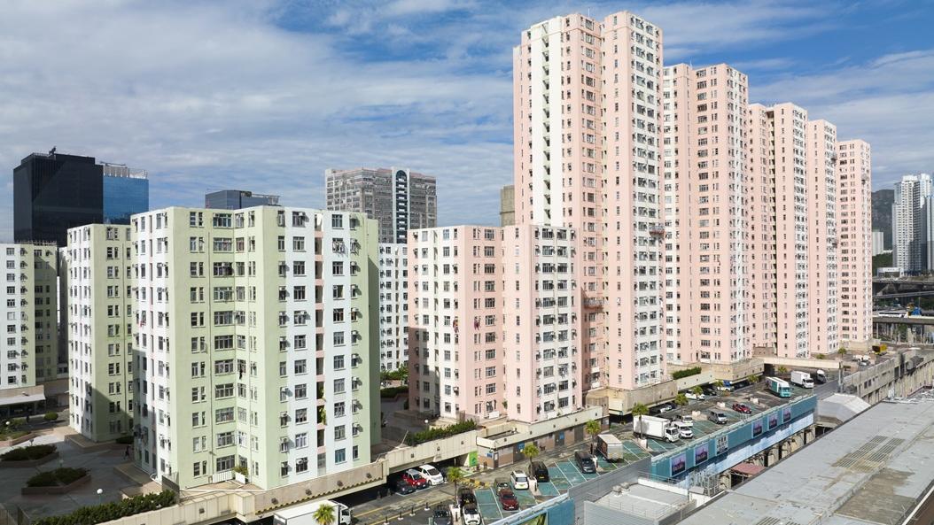 德福花園兩房呎價不足1萬沽 長情業主當年斥近50萬入市 現勁賺逾5球｜二手樓成交