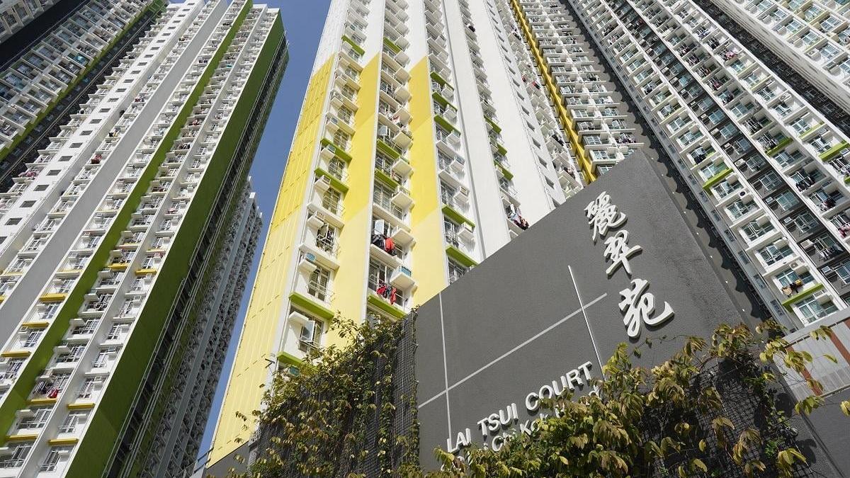 長沙灣居屋麗翠園上月全共錄9宗二手買賣成交，平均呎價10,458元。