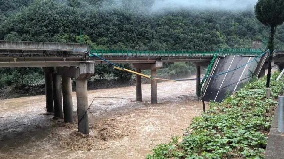 陝西省商洛市橋樑倒塌　確認38人遇難24人失聯