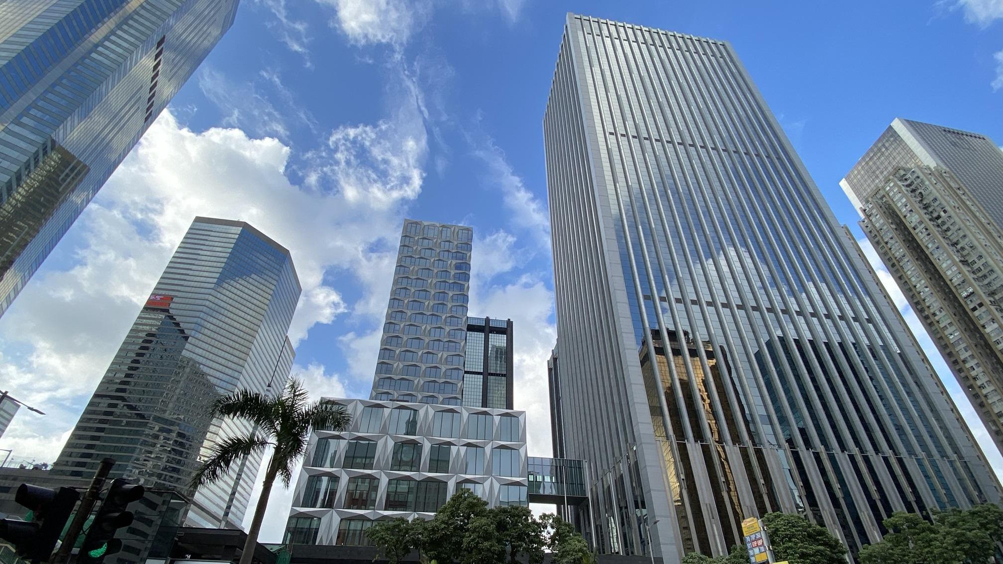 受企業升級需求主導，7月份中環和港島東寫字樓空置率有所改善，惟租金持續錄微跌幅。(資料圖片)