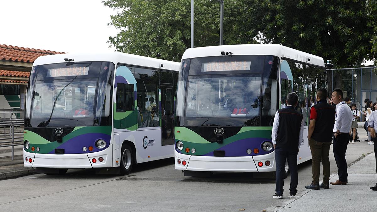 無人駕駛小巴8月26日起在錦綉花園進行載人測試。(資料圖片／林俊源攝)