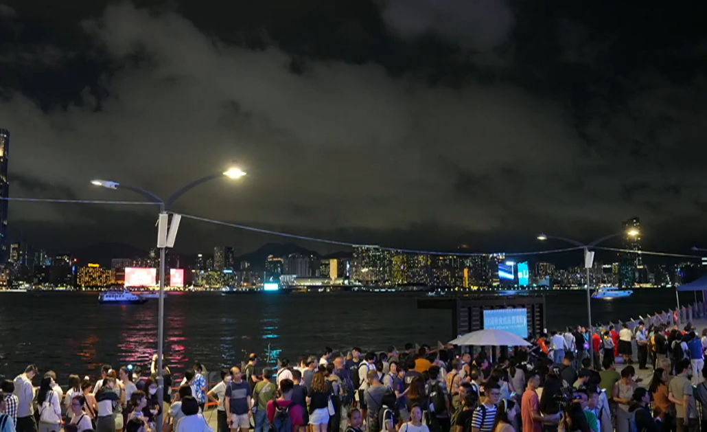 嗇色園灣仔海濱無人機表演因訊號問題取消  (嗇色園黃大仙祠FB直播)