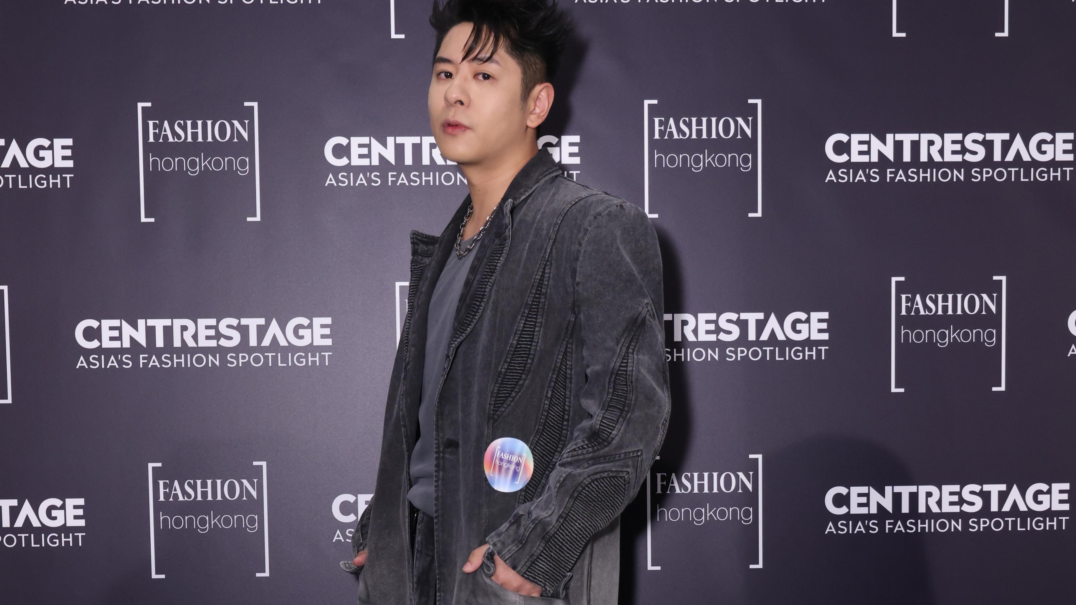 許廷鏗自認打羽毛球好抽得 透露欣宜準備出新歌