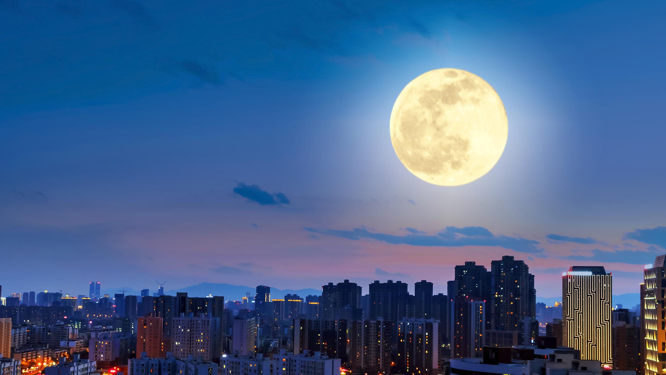 中秋又被稱為「月餅節」